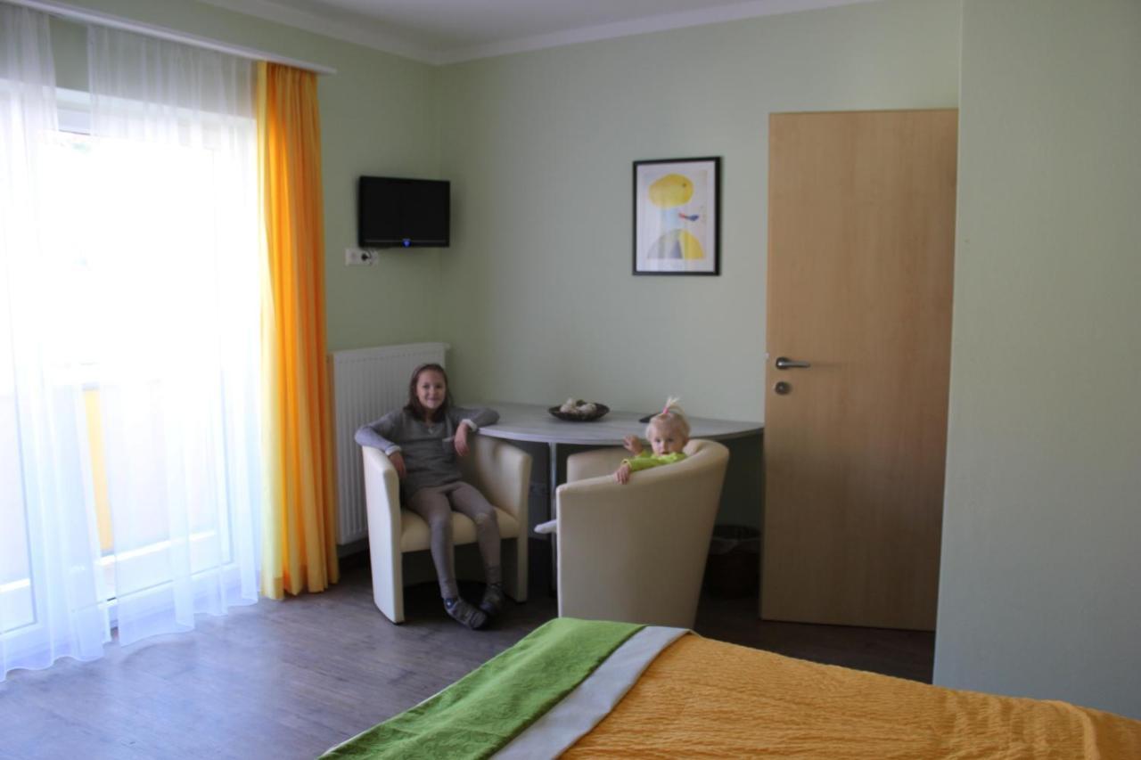 Gasthof Zum Mohrn Oberwoelz Stadt Kültér fotó